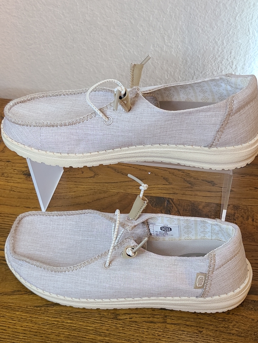 Hey Dude Wally Linen Slip-On in Light Natural